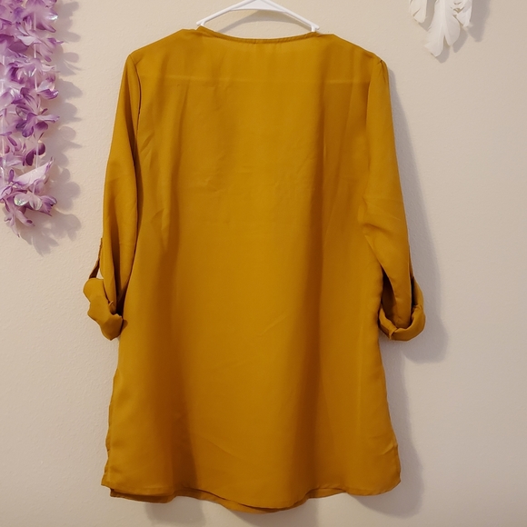 NWOT Live 4 Truth long sleeve top/blouse - Picture 2 of 6